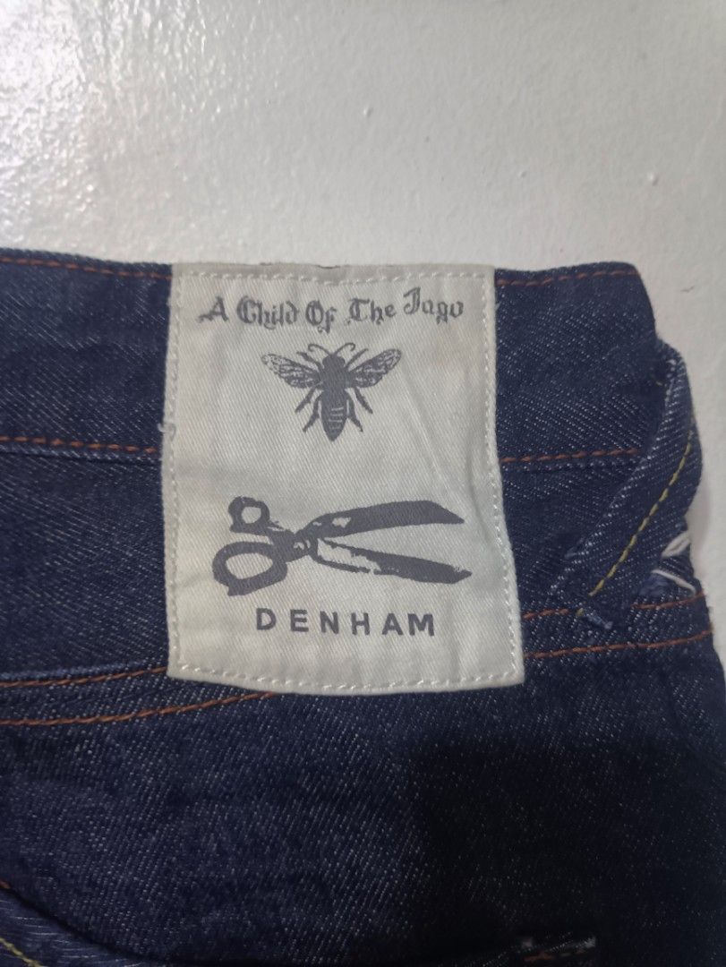 Denham Apache indigo selvegde jeans (Category: Jeans) located in Muntinlupa City. Submitted by kamiseta01 (Listing ID 1468174930, Image 3). Description: authentic denham Apache indigo selvegde jeans made in Japan slim button fly excellent condition missing 1 button @ back pocket overall excellent condition.