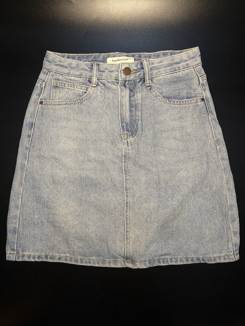 Denim Skirt (Category: Skirts) located in Manila. Submitted by luveri.collection (Listing ID 1468202084, Image 1). Description: MOP: GCash.