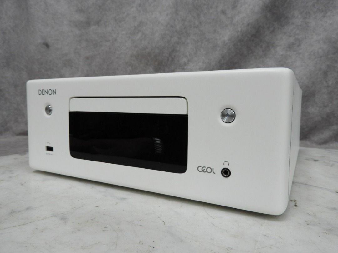 Denon RCD-N10 CD Network CD Receiver (includes original box) (Category: Soundbars, Speakers & Amplifiers) located in Caloocan City. Submitted by letao_shopping_ph (Listing ID 1468087291, Image 1). Description: ◆Appearance◆ ・★Shows signs of use and aging, including scratches, stains, and scuffs. ◆Functionality◆ ・★The USB feature is not functional. ◆Included Accessories◆ ・★Power cable ・★Remote control ・★Original box 🇯🇵 Interested in this item? Fe