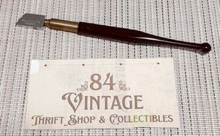 (Category: ) located in . Submitted by 84vintage (Listing ID 1468108901, Image 1). Description: .