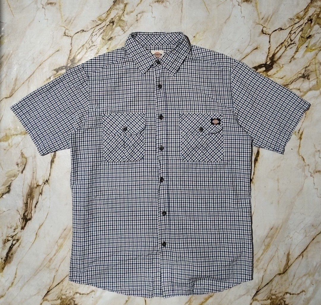 DICKIES BOTTON DOWN POLO SHIRT (Category: Tshirts & Polo Shirts ) located in Veruela. Submitted by ivytalibo62410 (Listing ID 1468195527, Image 2). Description: DICKIES BOTTON DOWN POLO SHIRT ▪️ Medium On tag, Can fit Sa Large ▪️ 21 x 28 On Tape ▪️ Like new condition ▪️ No issues 550 + Shipping fee 🚘 LOC. Veruela AGUSAN DEL SUR 📍.