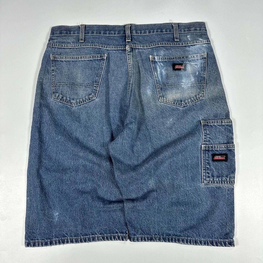 Dickies double patch (Category: Shorts) located in Dagupan City. Submitted by shanet. (Listing ID 1468257872, Image 1). Description: Y2k D*ckies carp jorts W- 38 L- 25.5 T- 14 H- 11.