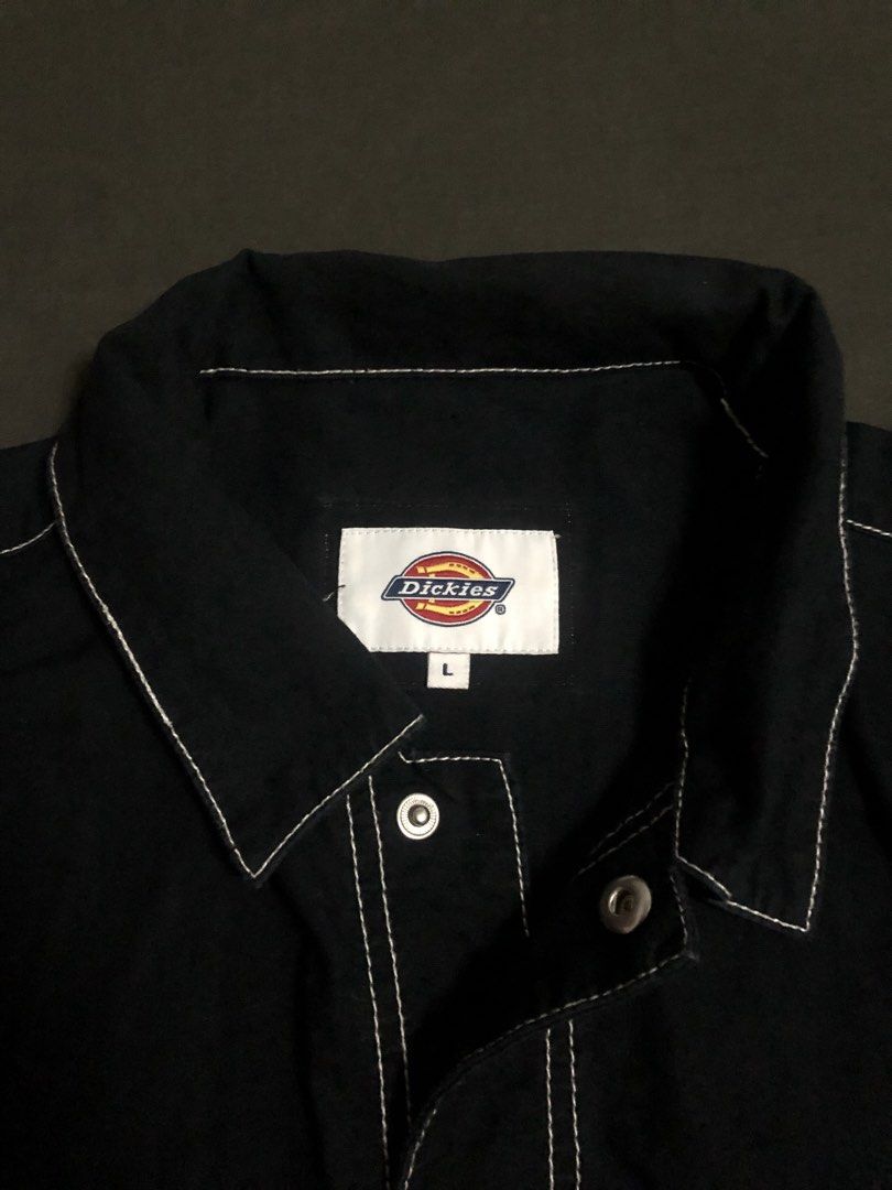 Dickies Oxford Coach Jacket Black (Category: Coats, Jackets and Outerwear) located in Tarlac. Submitted by geegeegoods (Listing ID 1468260453, Image 3). Description: Dickies Oxford Coach Jacket Black (DK009404BLK1) Size: Large Dimes: 23.5x29 Color Rate: 9.5/10 Condition: VeryGood No issues.