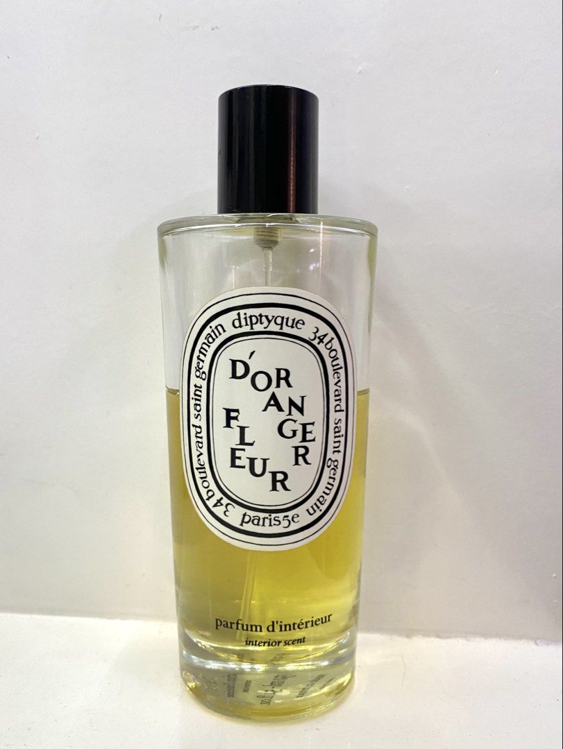 Diptyque Fleur d'Oranger Room Spray Partial (Category: Home Fragrance) located in Mexico. Submitted by happymoby (Listing ID 1468141976, Image 1). Description: Bottle size 150ml Juice level 115ml Refreshes the air with its light mist. Bark, leaves and citrus fruit reveal the orange tree in its entirety, deliciously tangy and slightly spicy. DIPTYQUE Fleur d’Oranger / Orange blossom room spray diffuses a scented veil with familiar accents through 