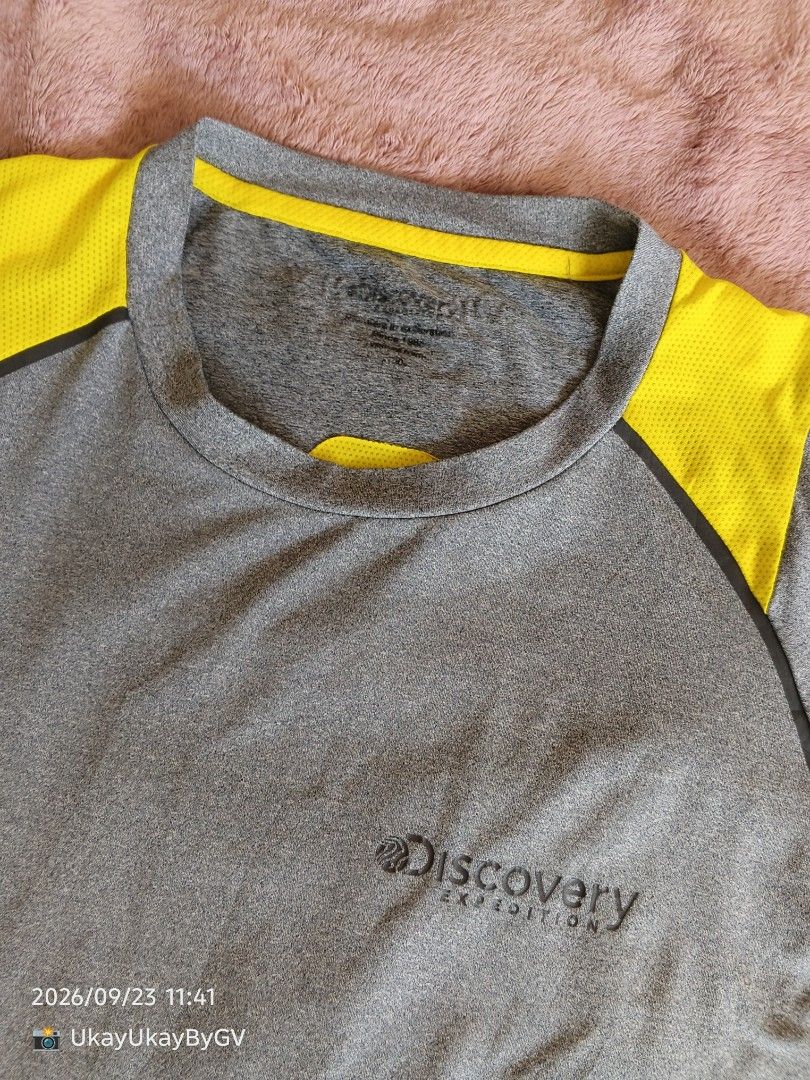 DISCOVERY DRI FIT (Category: Activewear) located in San Isidro, Davao Oriental. Submitted by ukayukaybygv (Listing ID 1468071706, Image 2). Description: Code: Discovery Drifit Size: Medium Condition: 9.5/10 Color: Gray&yellow Issue:No issue.