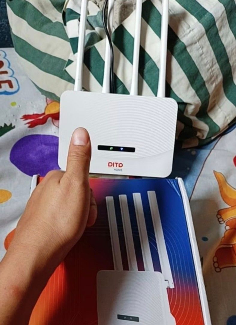 Dito prepaid WiFi (Category: Networking) located in Manila. Submitted by chikachi (Listing ID 1468179176, Image 2). Description: Dito Prepaid WiFi complete package with brand new dito sim 25GB with wowofi 43gb valid until 10/17/26 4 antenna model usb c charger pick up or meet up: tandang Sora area visayas ave trinoma sm north fix price.