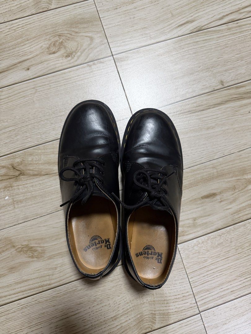 Doc Martens 1461 Smooth Leather Oxford (Category: Boots) located in Pasay City. Submitted by princezukooo (Listing ID 1468131241, Image 2). Description: .