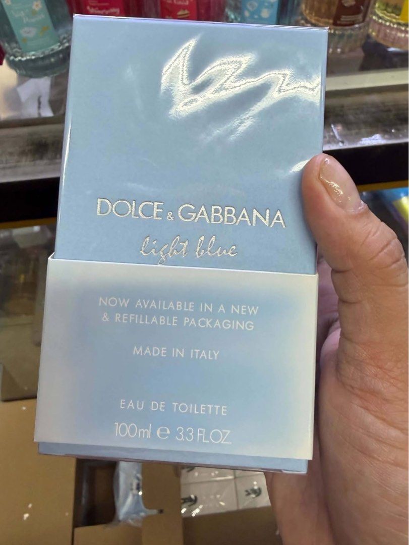DOLCE & GABBANA LIGHT BLUE EDT MEN | PREMIUM QUALITY (Category: Fragrance & Deodorants) located in Quezon City. Submitted by embere_shop (Listing ID 1468280286, Image 1). Description: 📌 Perfect for yourself or as a gift! ✨ Whether you’re treating yourself or looking for a gift for birthdays and any special occasion, this is a great choice. 💗 The scent is very close to 0G and long-lasting, perfect if you want something that smells premium withou