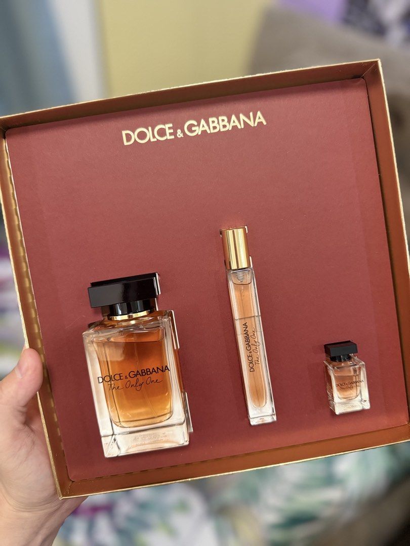 Dolce And Gabban Perfume Set (Category: Fragrance & Deodorants) located in Paranaque City. Submitted by oommggg (Listing ID 1468073873, Image 1). Description: Brandnew Original 100% If nag dududa wag mag inquire Paranaque.