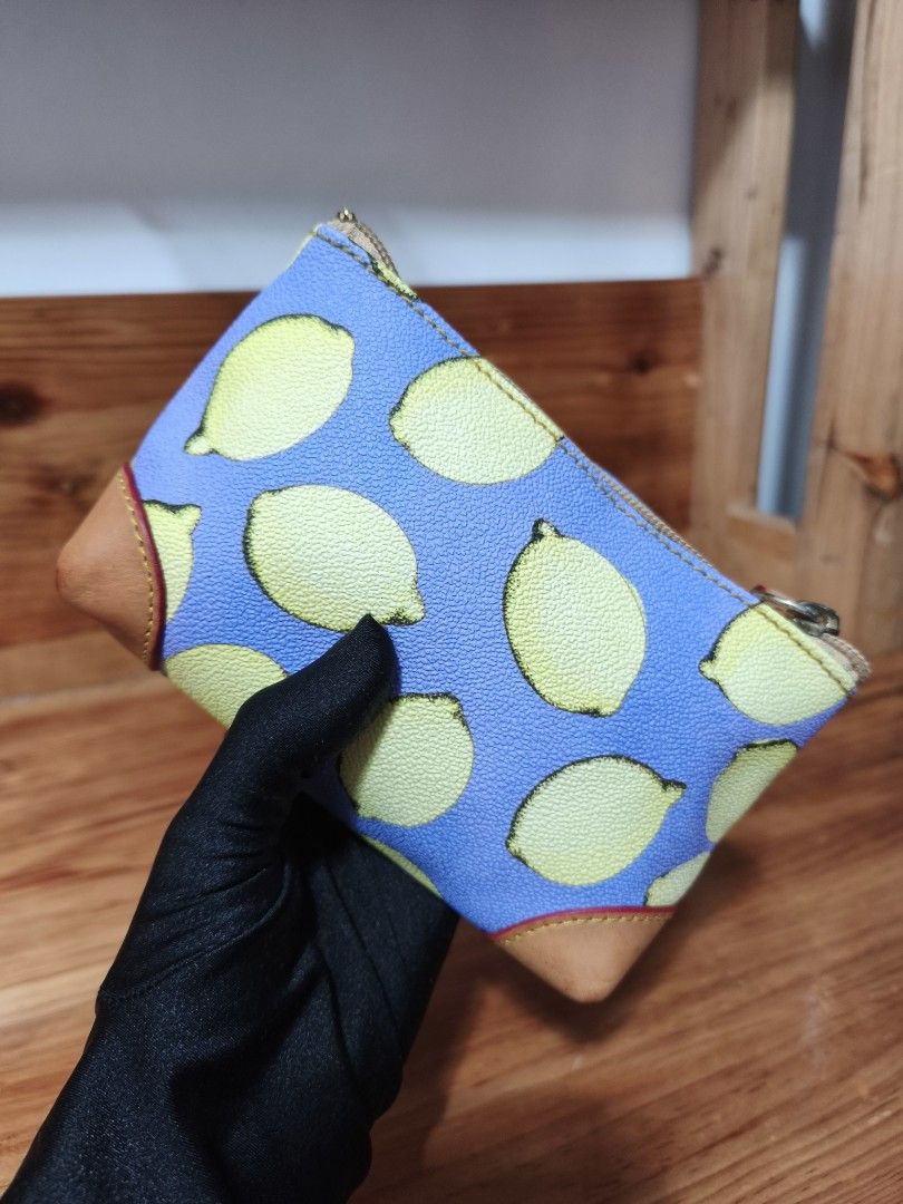 Dooney & Bourke Lemon Print Cosmetic Pouch (Category: Purses & Pouches) located in Baguio. Submitted by queenlyne_vintage_rare_finds (Listing ID 1468089179, Image 3). Description: .