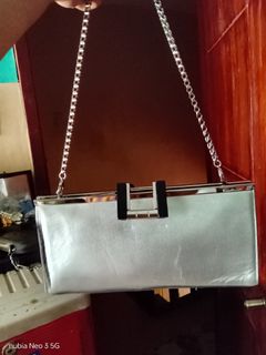(Category: ) located in . Submitted by sulit_buys (Listing ID 1468144805, Image 1). Description: .