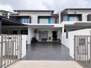 (Category: ) located in . Submitted by mudah1185381 (Listing ID 1456941801, Image 1). Description: .
