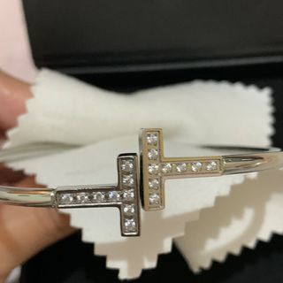 (Category: ) located in . Submitted by itscxyy (Listing ID 1468064897, Image 1). Description: .