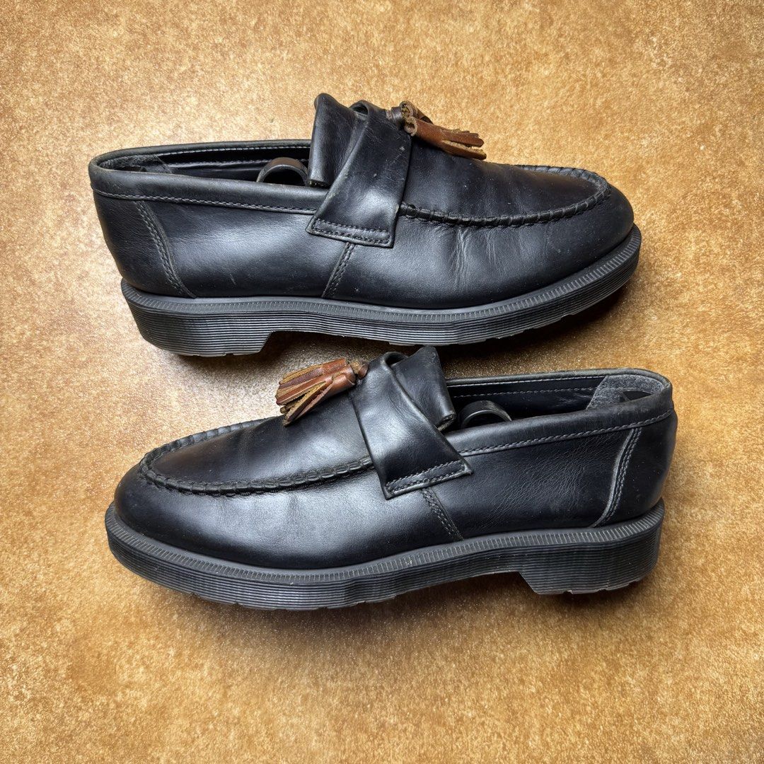 DR. MARTENS LOAFERS (Category: Casual Shoes) located in Panabo. Submitted by shoerarefinds (Listing ID 1468280906, Image 1). Description: ĎŘ.MÁŘȚÈÑŠ AĎŘÌÂÑ TÂŚŚÈL LÒAFÈŘS SIZE: EU 41 / 8 US / 27 CM Excellent Condition LOCATION: PANABO CITY, DAVAO DEL NORTE, 8105 2300 FREESHIPPING.