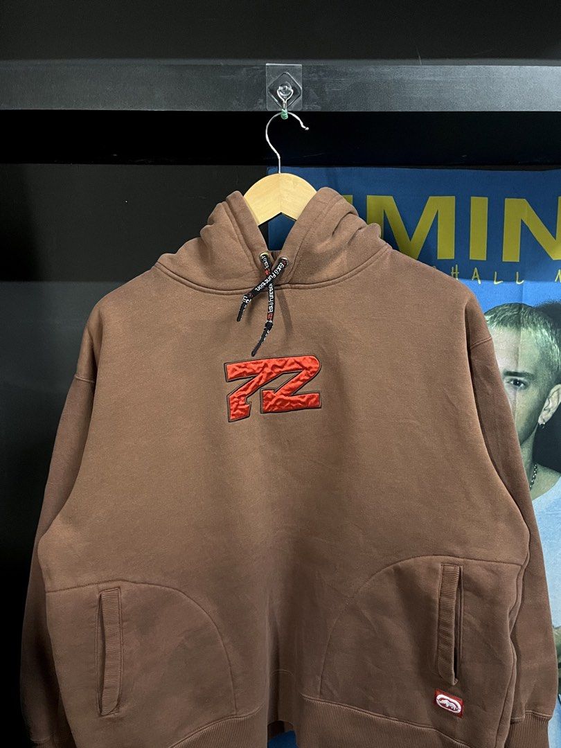 ECKO FUNCTION HOODIE (Category: Hoodies) located in Kuantan. Submitted by ikat.tepi (Listing ID 1468060710, Image 2). Description: ECKO SIZE : P24/L25.5 ON TAG SIZE L COND : 8/10.