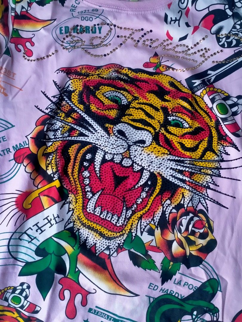 Ed Hardy rhinestone (Category: Blouses) located in Maco. Submitted by nothingabove300shop (Listing ID 1468147192, Image 3). Description: size-small but can fit Medium Rhinestones tiger.