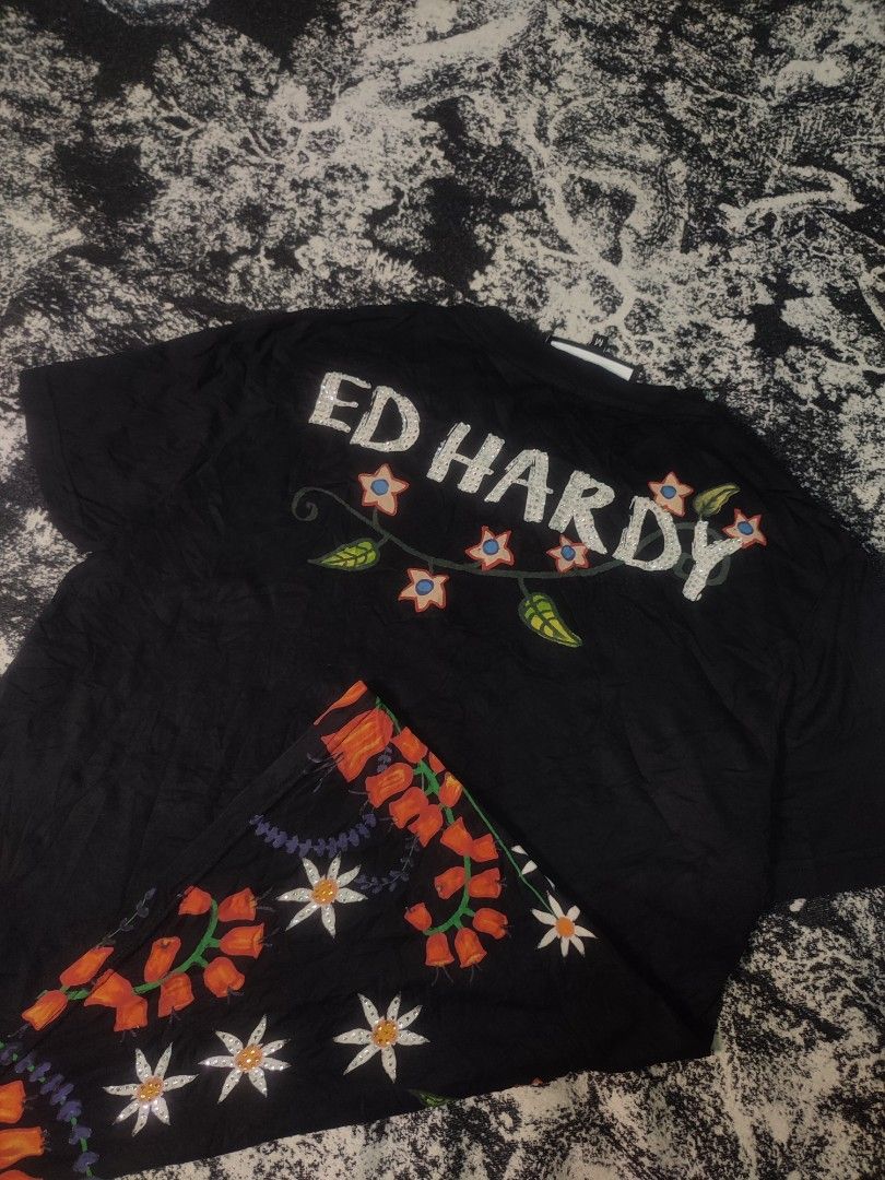Edhardy (Category: Tshirts & Polo Shirts ) located in Cagayan de Oro. Submitted by jaypeedeistilo (Listing ID 1468081157, Image 3). Description: edhardy excellent condition✅ dimes: 19.5×27✅.