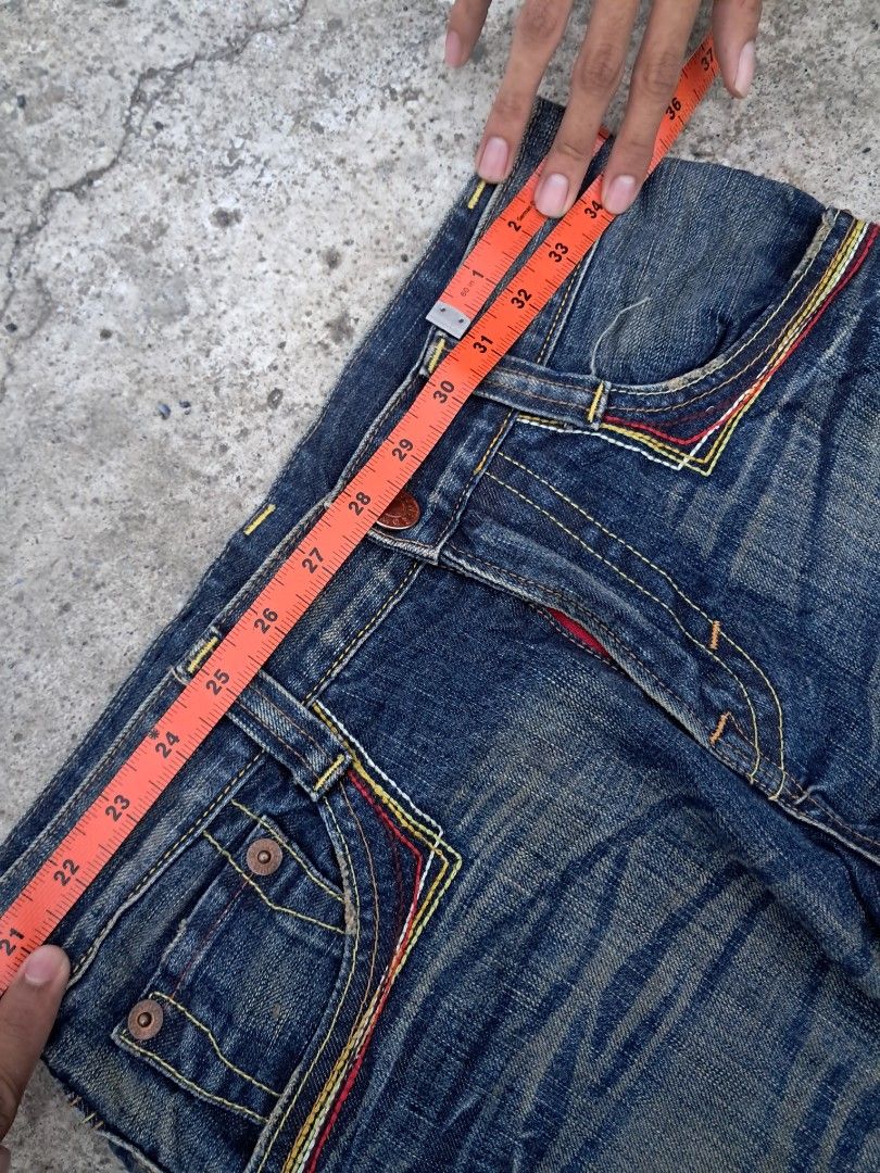 EDWIN 503 BLUE TRIP (Category: Jeans) located in Cagayan de Oro. Submitted by emman_yaku. (Listing ID 1468248565, Image 2). Description: DIMES W:31 L:40 T:12 H:A9.