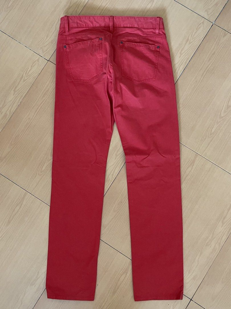 Esprit Slim Fit Red Pants (Category: Jeans) located in Quezon City. Submitted by kvrt0907 (Listing ID 1468104126, Image 2). Description: - Brand: Esprit - Style: Slim fit pants - Color: Bright red - Size: Waist 33, Length 34 - Material: Comfortable cotton - Features: Button closure, belt loops, and standard four-pocket design - Condition: Clean inside and out, well-maintained Negotiable pa po ito. Halos hindi nagamit po. Special events lang. boug