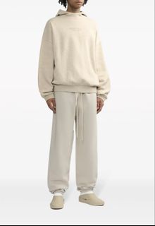 (Category: ) located in . Submitted by luxfinds2019 (Listing ID 1465852017, Image 1). Description: .