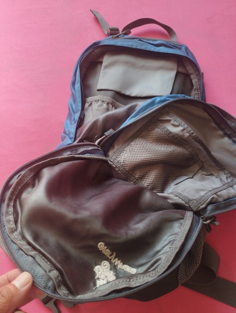 Everywhere Rome 28L Backpack (Category: Backpacks) located in San Fernando. Submitted by nerosales (Listing ID 1468059313, Image 3). Description: Everywhere Rome 28 L Backpack Madaming pockets. May metal frame and mesh sa likod kaya hindi masyadong papawisan dahil may area for air to circulate. very good condition Good for day hike or daily bag sa medyo madmaing gamit. 550 pesos only SM City Pampanga Shipping: J&T Payment: Gcash NO COD NO COP NO 