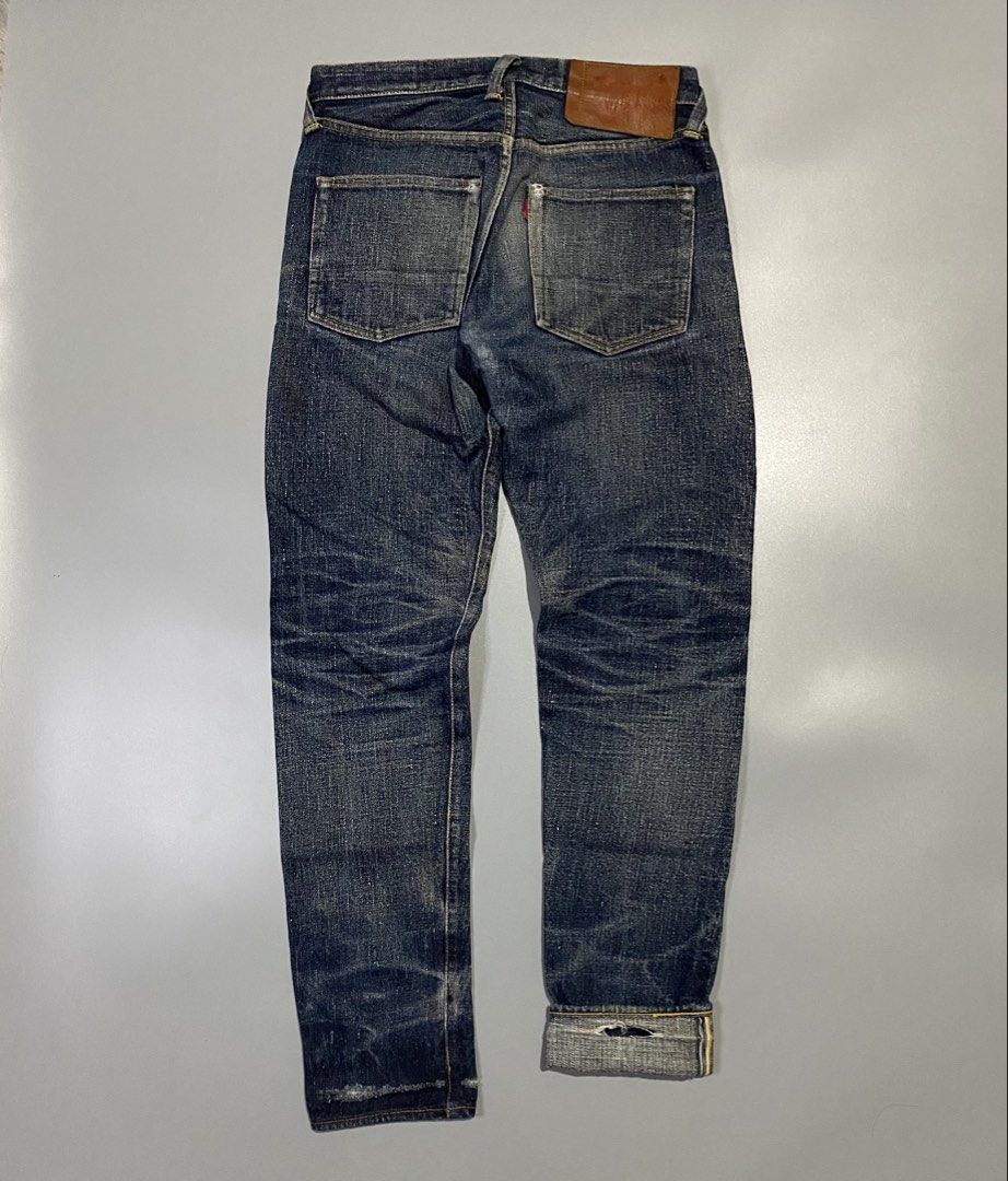 Evisu Selvedge Pants (Category: Jeans) located in Jamindan. Submitted by suecyyythrift (Listing ID 1468235051, Image 3). Description: Evisu Selvedge Pants 32-33 Waist 41 Length 6.5 Hem Good Condition Issue : See last photos.