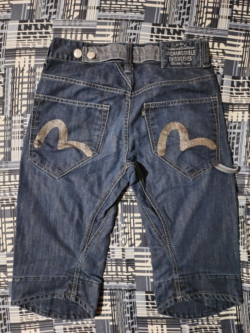 Evisu shorts (Category: Shorts) located in Koronadal. Submitted by rareshark-efad (Listing ID 1468069997, Image 2). Description: .