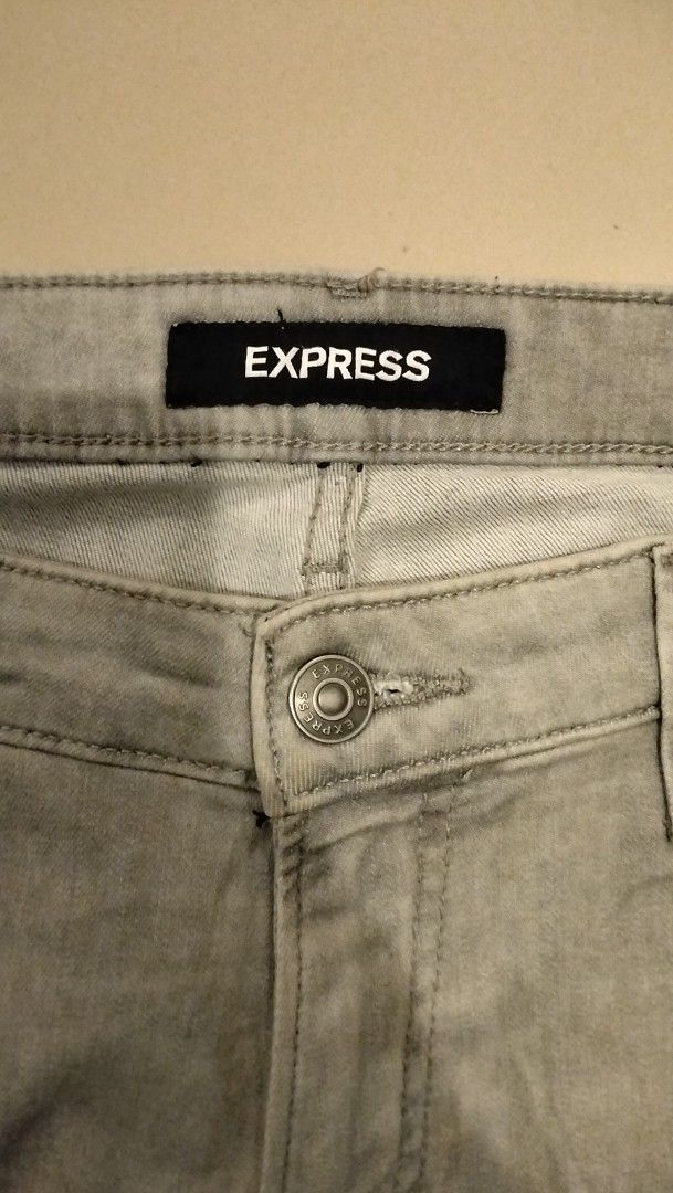 Express Hyper Stretch Slim Jeans Grey 36x34 (Category: Jeans) located in Angeles City. Submitted by mightywhale_13072f (Listing ID 1468175993, Image 1). Description: - Brand: Express - Style: Slim fit jeans - Color: Grey - Size: 36x34, actual w36.L44 - Material: Hyper stretch fabric for extra comfort - Closure: zipper - Features: Classic five-pocket design and black leather back patch with Express branding - Origin: Made in Pakistan.