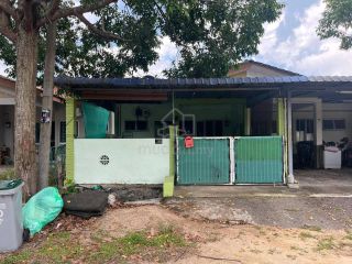 (Category: ) located in . Submitted by nadiahbintiabdrahim (Listing ID 1444667172, Image 1). Description: .