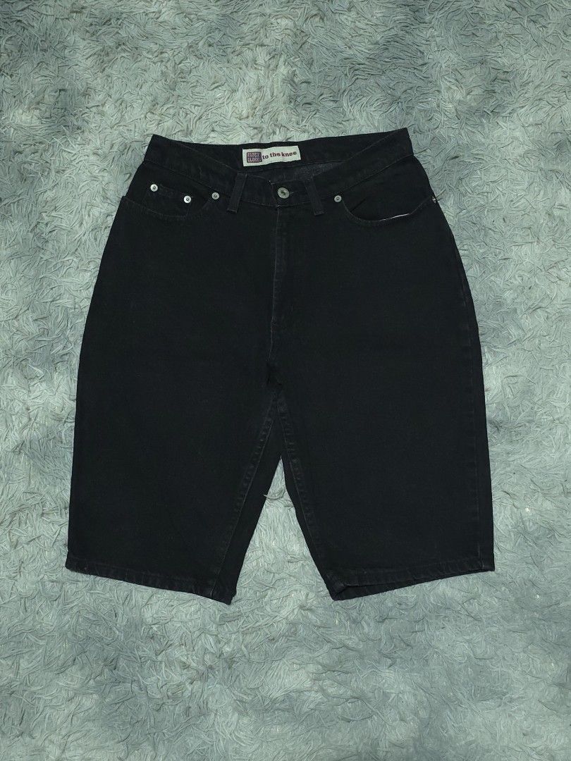 Faded Glory Black Denim Shorts (Category: Shorts) located in Abulug. Submitted by humanwhosellthings (Listing ID 1468190918, Image 1). Description: - Brand: Faded Glory Jorts ✅Excellent Condition ✅Issue: none ▫️Waist Size: 29 ▫️Length: 21 - Color: Solid black wash - Style: Mid-length denim shorts with classic five-pocket design - Closure: Button closure - Details: Leather patch on the back waistband - Condition: Excellent, ready to wear - Perfect