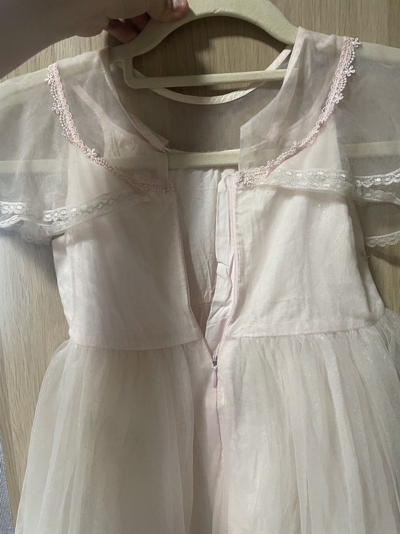 Fairy Costume (Category: Babies & Kids Fashion) located in Pasay City. Submitted by m.scloset (Listing ID 1468281776, Image 3). Description: Fairy Costume Color Pink 3 layered gown 3y to 4y old .