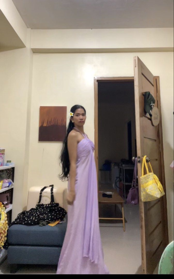 Fairy Lavender/Lilac Halter Neck Shimmer Long Dress (Category: Dresses) located in La Trinidad. Submitted by potatothriftlip (Listing ID 1468166345, Image 2). Description: - Color: Light purple with subtle shimmer - Material: Flowy chiffon overlay with great movement - Design: Halter neck tie, ruched bodice - Length: Floor-length - Sizing: Fits true to size.