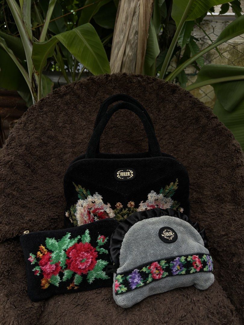 Feiler Bag & Pouches (Category: Shoulder Bags) located in Naga. Submitted by helloitsk20594 (Listing ID 1468104481, Image 2). Description: 𝙁𝙀𝙄𝙇𝙀𝙍 for take all!!🪻🌸🌹 🏷️ 𝙈𝙄𝙉𝙀: ₱1,000 𝙍𝙚𝙩𝙖𝙞𝙡: ¥8,500 𝑪𝒐𝒏𝒅𝒊𝒕𝒊𝒐𝒏: 10/10 condition 𝙄𝙨𝙨𝙪𝙚/𝙨: none 𝘽𝙖𝙜 𝘿𝙞𝙢𝙚𝙣𝙨𝙞𝙤𝙣𝙨: 7 x 11 inches 𝙋𝙤𝙪𝙘𝙝 𝘽𝙡𝙖𝙘𝙠: 4 x 7 inches 𝙋𝙤𝙪𝙘𝙝 𝙂𝙧𝙖𝙮: 5 x 7 inches ————𝗠𝗨𝗦𝗧 𝗥𝗘𝗔𝗗!———— 📌𝙋𝙡𝙚𝙖𝙨𝙚 𝙧𝙚𝙡𝙮 𝙤𝙣 𝙩𝙖𝙜𝙨 �