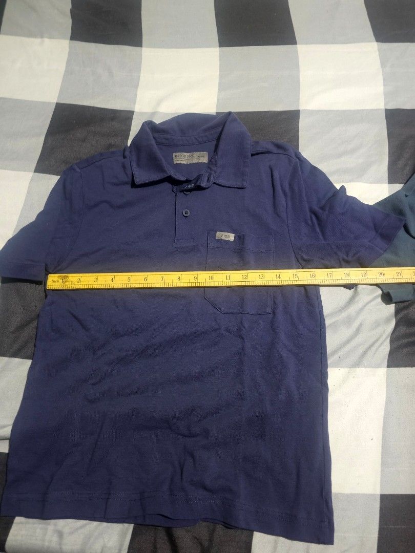 Figs shirt (Category: Shirts) located in Manila. Submitted by onlinesmartshopping12 (Listing ID 1468207875, Image 3). Description: no issue.