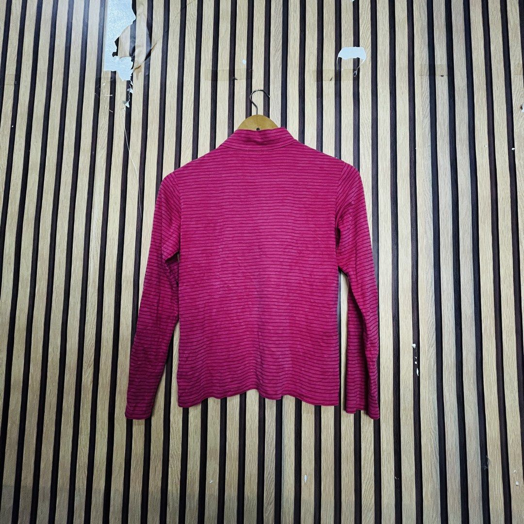 FILA PINK MEDIUM 20x21 (Category: Coats, Jackets and Outerwear) located in Dasmarinas. Submitted by yg_supplies (Listing ID 1468116924, Image 2). Description: FILA PINK MEDIUM 20x21.