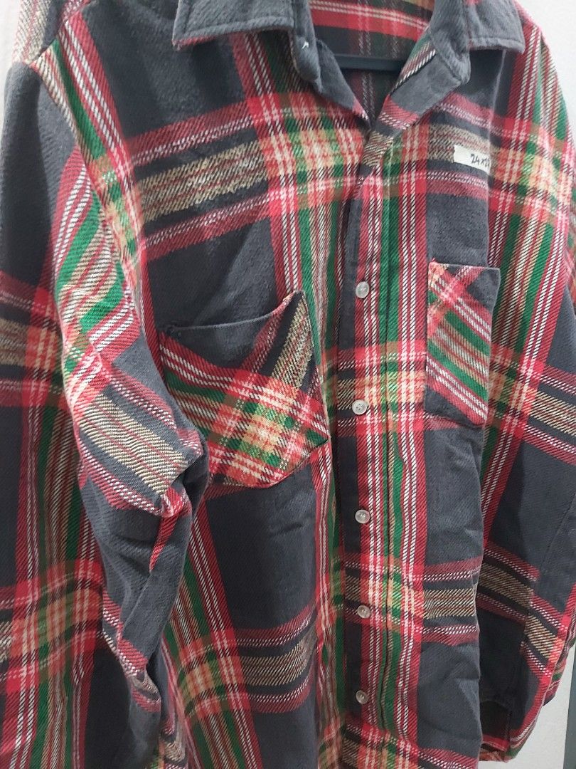 Flannel Jacket (Category: Coats, Jackets and Outerwear) located in Mandaluyong City. Submitted by fun_demonium (Listing ID 1468208232, Image 2). Description: About: - Brand: Montgomery Ward (US) - Large (24 x 29 inches) - No Issues - Personally owned / Not thrifted - RFS: Decluttering / Moving Payment: - Gcash / Maya / Maribank Shipment: (c/o buyer) - Lalamove / Gogoexpress / J&T.