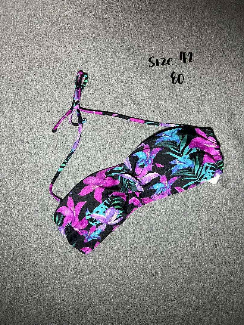 Floral halter bikini top (Category: Bikinis & Swimsuits) located in Las Pinas. Submitted by jilanah (Listing ID 1468192229, Image 1). Description: .