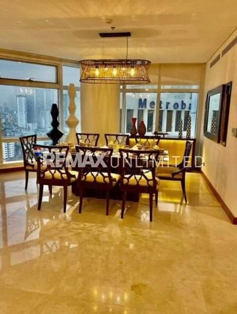 For Lease Two Roxas Triangle Makati (Category: Apartments & Condos) located in Makati City. Submitted by REMAXUNLIMITEDPH (Listing ID 1468119797, Image 2). Description: ✅RE/MAX UNLIMITED LISTING ✅FOR LEASE ✅TWO ROXAS TRIANGLE MAKATI - 3 BEDROOM UNIT - 304 SQM - 3 LARGE BEDROOMS WITH TOILET & BATH - 1 DEN & POWDER ROOM - HIGH FLOOR WITH UNOBSTRUCTED VIEWS OF MAKATI & BGC - FACING SALCEDO & LEGASPI - MORNING SUN - WITH 3 PARKING SLOTS NEAR ELEVATOR