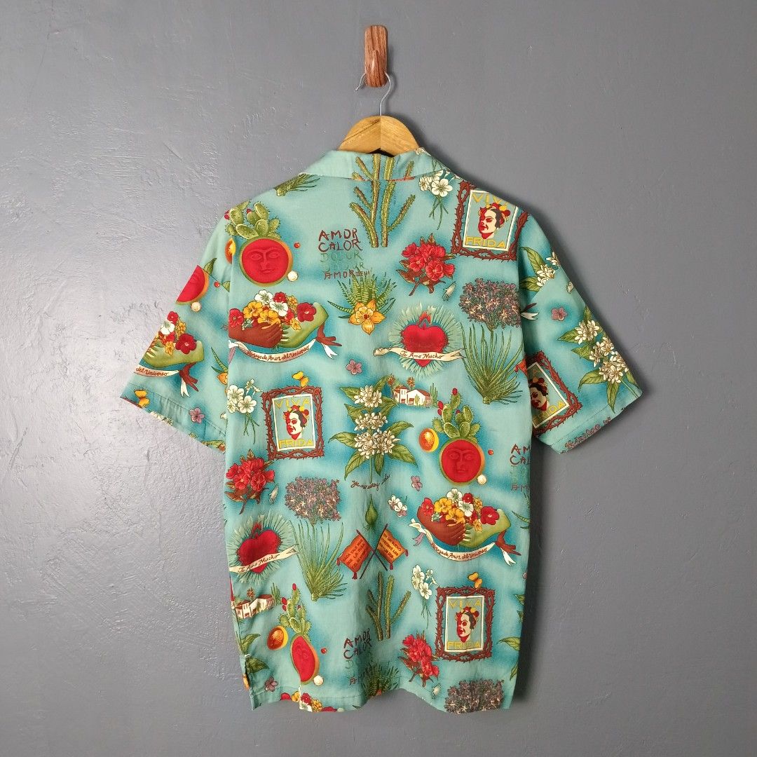 For Men - Hisso (Category: Tshirts & Polo Shirts ) located in Bacolod City. Submitted by drop.ph (Listing ID 1468128988, Image 2). Description: Hisso Authentic *Size M - 20x27, 28.5 Back *Excellent *No Flaws *Price: 780php *Add SF if outside Bacolod City .
