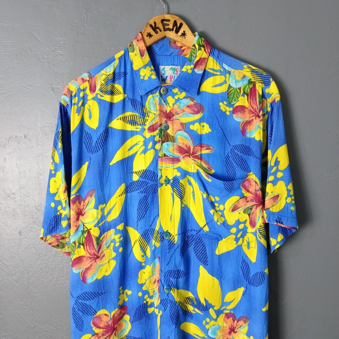For Men - Jam's World (Category: Tshirts & Polo Shirts ) located in Bacolod City. Submitted by drop.ph (Listing ID 1468129632, Image 3). Description: Vintage Jam's World - Hawaiian Shirt Authentic *Size S fits M - 21.5x29 *Very Good *Minor stain *Price: 780php *Add SF if outside Bacolod City .