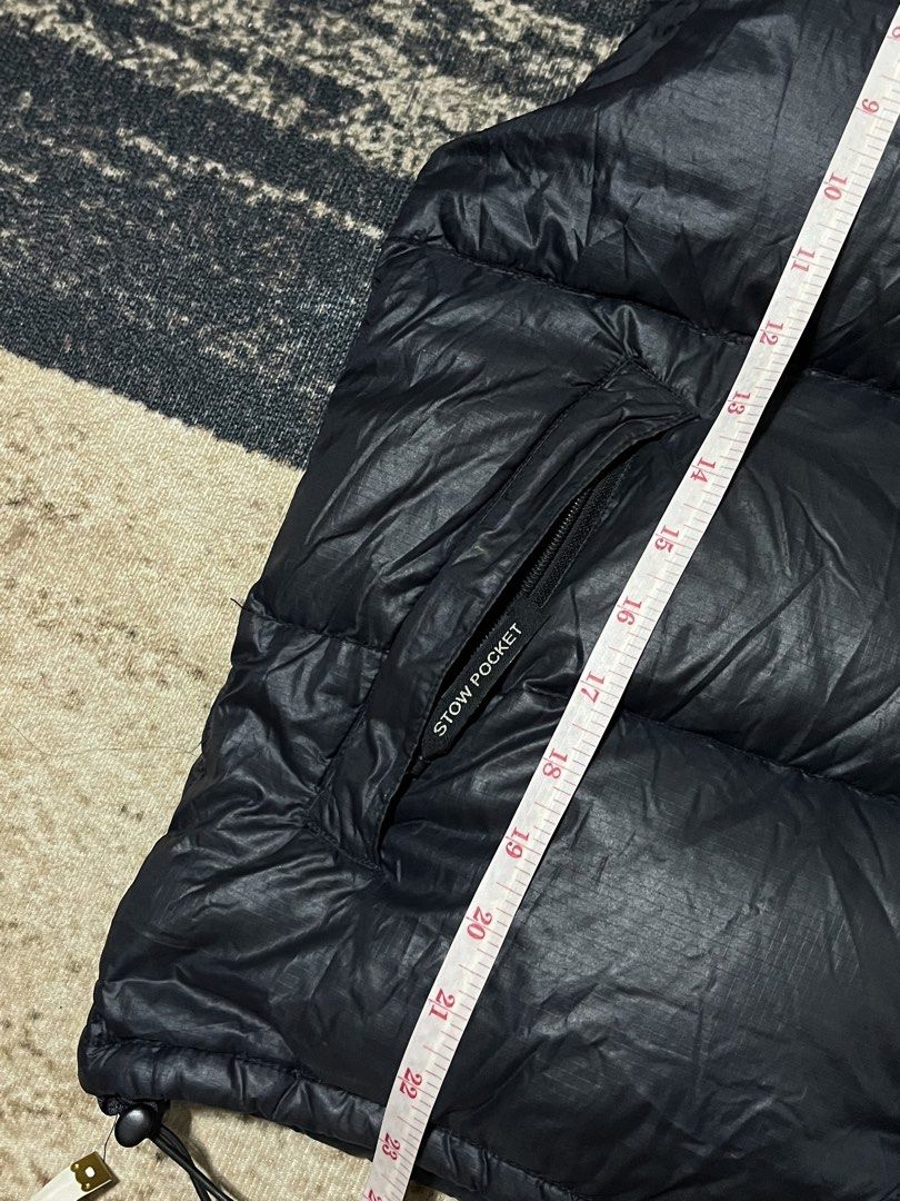 FOR SALE (Category: Coats, Jackets and Outerwear) located in Bulacan. Submitted by sef19 (Listing ID 1468181028, Image 3). Description: TheNorthFace PufferVest - size : small men condition : excellent price : ₱1,480 - mop : gcash / jnt pm 📩📩📩 📍BULACAN.