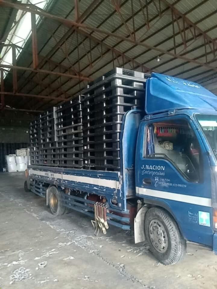 For sale Plastic Pallet (Category: Announcements) located in Valenzuela. Submitted by epicowl_9c0a0e (Listing ID 1468279704, Image 3). Description: For sale Plastic Pallet size 110x130 6inches 1 ton capacity..