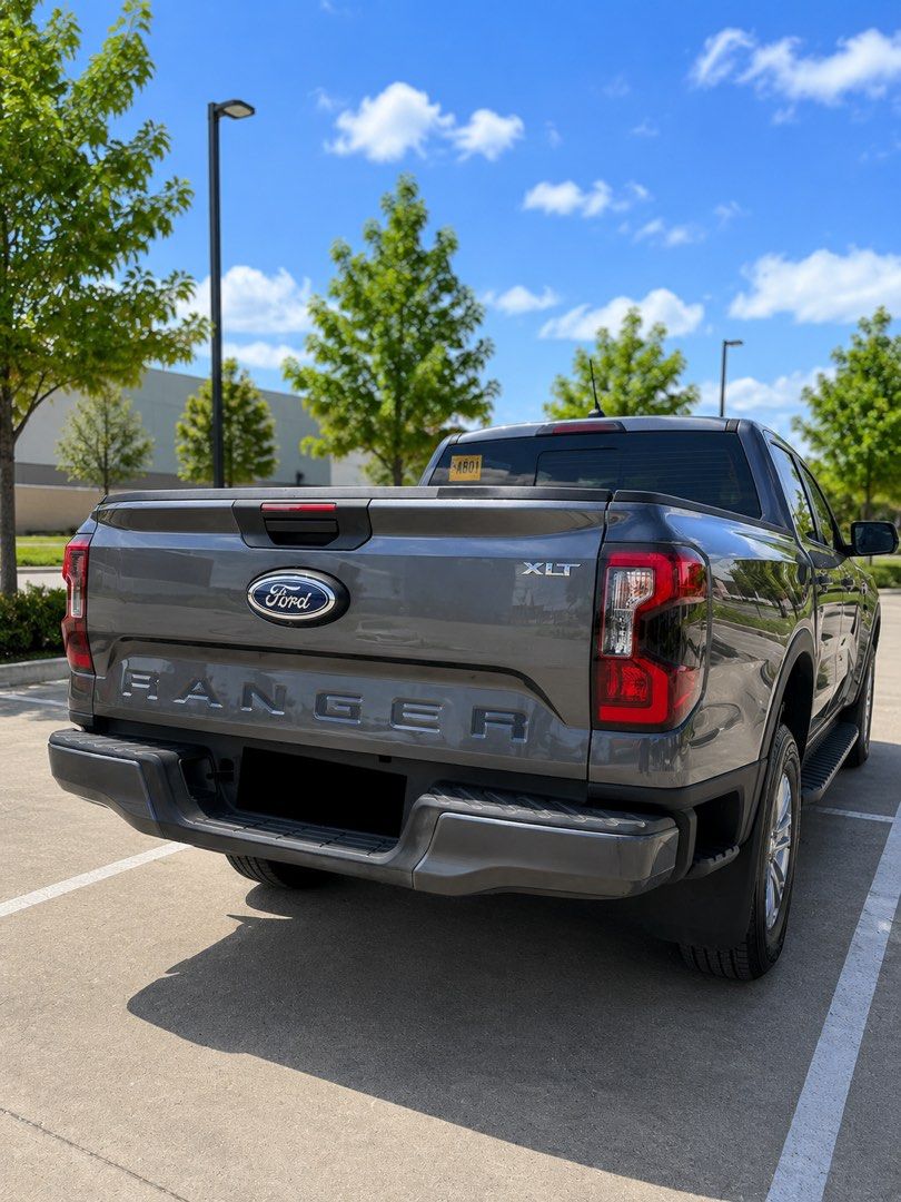 Ford Ranger (Category: Used Cars) located in Caloocan City. Submitted by lilblossom2021 (Listing ID 1468090762, Image 2). Description: Ford Ranger XLT 6 speed automatic 4x2 please call:0956 463 6945.