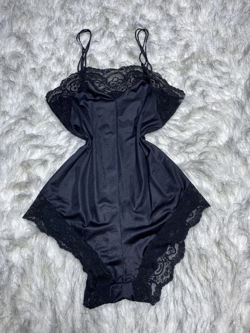 Formfit rogers Bodysuit lingerie (small/medium) (Category: Undergarments & Loungewear) located in Manila. Submitted by csjlgen (Listing ID 1468068085, Image 1). Description: .