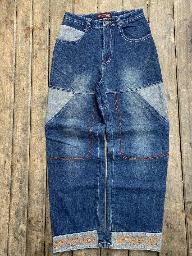 FOX RACING (Category: Jeans) located in Manila. Submitted by bottomswrldwidev2 (Listing ID 1468127408, Image 1). Description: 📍FOX RACING | CARP BIG POCKETS PANTS Waist: 30 Lenght: 40 Thigh: 12.5 Hem: 9 Condi: 9.5/10 - goodcondo.