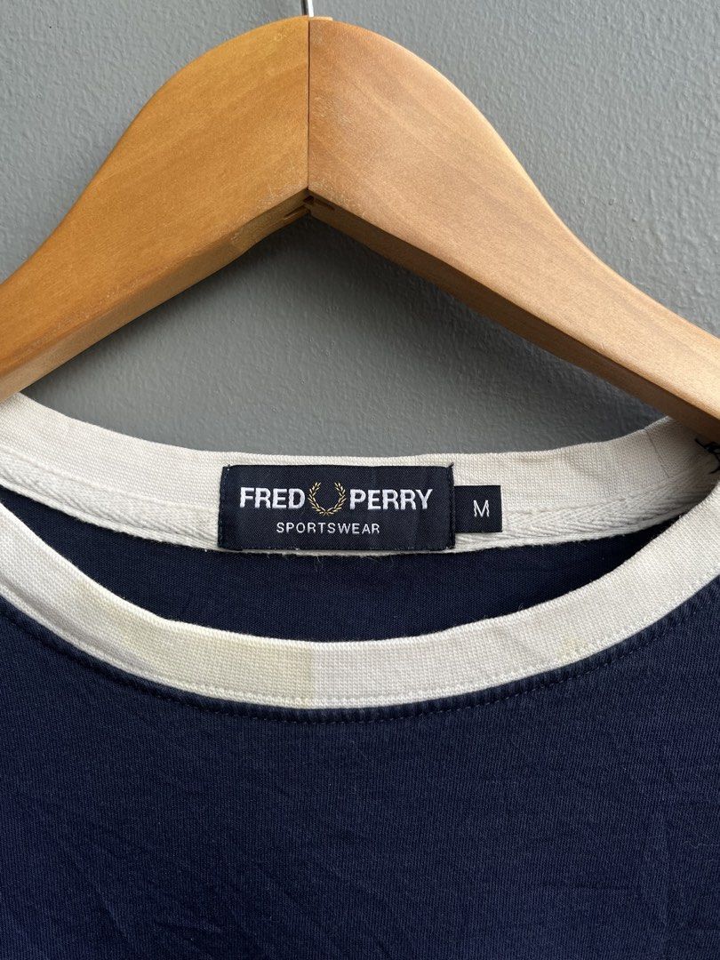 Fred Perry T-shirt (Category: Tshirts & Polo Shirts ) located in Balamban. Submitted by just_findss (Listing ID 1468199552, Image 2). Description: Fred Perry T-shirt Very Excellent Condition M on tag Dimes 21W / 26.5L Color Rate 9.8/10 NO ISSUE .
