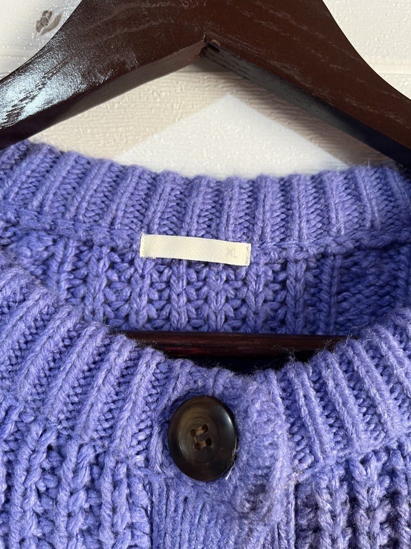 GU Cable-Knit Cardigan (Category: Coats, Jackets and Outerwear) located in Baguio. Submitted by the.lostwardrobe (Listing ID 1468134051, Image 2). Description: GU CABLE KNIT CARDIGAN - XL on tag (fits small to medium size) - Dimes: 21L 22W - no flaws/issues - price is fixed Loc: Baguio City PHP 380 + shipping fee (FIXED).