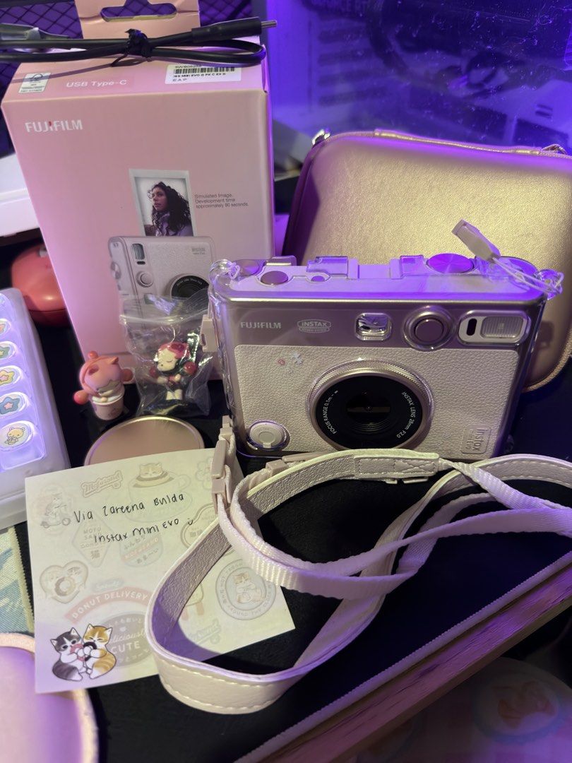 Fujifilm Instax Mini Evo - Gentle Rose (Category: Cameras) located in General Trias. Submitted by viabulda (Listing ID 1468122291, Image 1). Description: for sale wts lfb fujifilm instax mini evo rfs: hindi nagagamit since merong other cameras ₱10k ♡ used thrice only ♡ with screenguard and case since day 1 ♡ box, cord, strap included ♡ with accessories and hard case Can meet up: ♡ near Lancaster, Evo City Kawit, Maple Grove, Robinsons General Tri