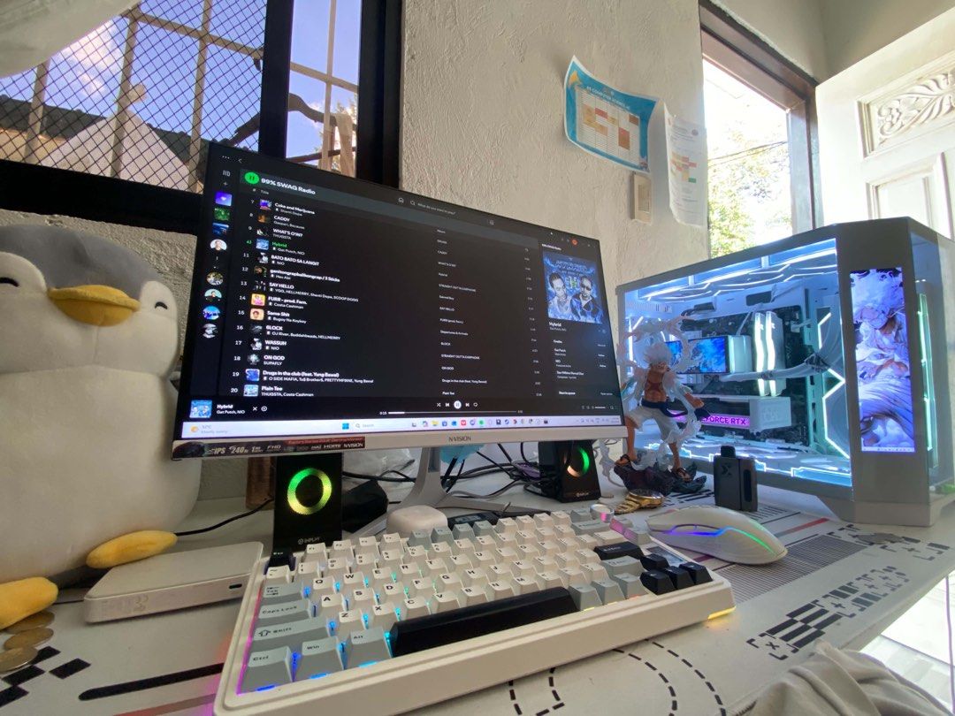Gaming PC Pampanga (Category: Desktops) located in Manila. Submitted by takuuu99 (Listing ID 1468176294, Image 1). Description: 🤍 RUSH SALE! ALL-WHITE GAMING PC SETUP 🤍 Ryzen 7 5700X | RTX 5060 8GB | 240Hz Monitor Selling my personal all-white gaming PC setup! A clean and aesthetic build with powerful specs, perfect for gaming, streaming, editing, and everyday productivity. ✨ Well-maintained | No Issues | Complete Boxes 🖥️ PC SPECIFICATIONS: •