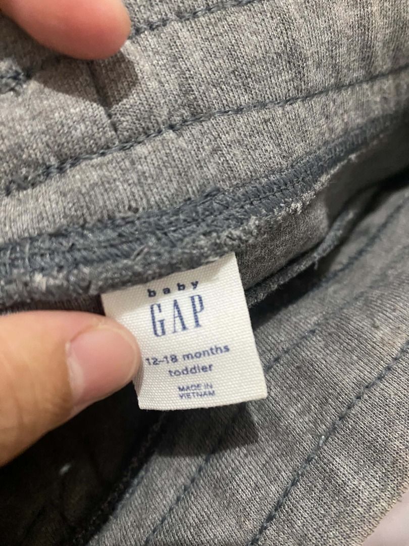 Gap 12-18 months jogger pants boy (Category: Babies & Kids Fashion) located in Mabalacat. Submitted by fromdarchive (Listing ID 1468138920, Image 2). Description: .